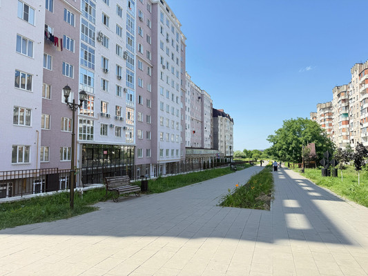 Продам однокомнатную (1-комн.) квартиру, Атажукина ул, 12аке, Нальчик г