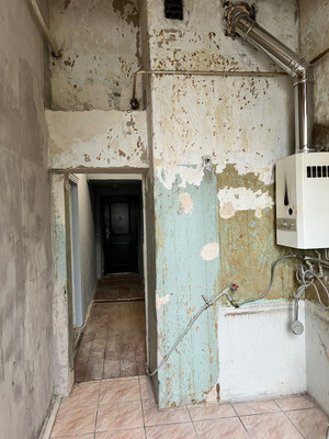 Продам двухкомнатную (2-комн.) квартиру, Маршала Борзова ул, 90, Калининград г