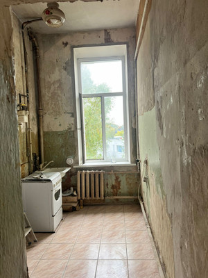 Продам двухкомнатную (2-комн.) квартиру, Маршала Борзова ул, 90, Калининград г