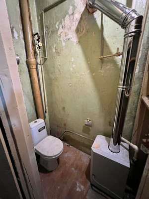 Продам двухкомнатную (2-комн.) квартиру, Маршала Борзова ул, 90, Калининград г