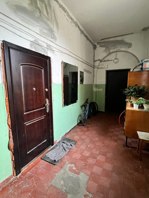 Продам двухкомнатную (2-комн.) квартиру, Маршала Борзова ул, 90, Калининград г