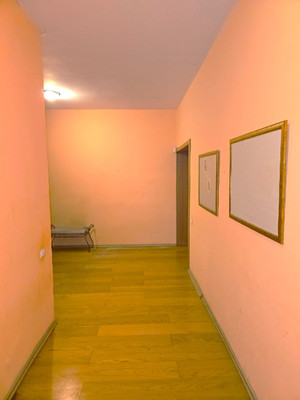 Продам многокомнатную квартиру, Верхнеозерная ул, 2Б, Калининград г