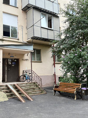 Продам двухкомнатную (2-комн.) квартиру, Кирова ул, 3А, Нальчик г