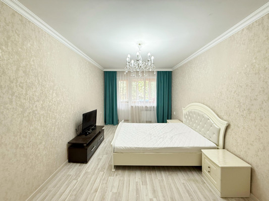 Продам двухкомнатную (2-комн.) квартиру, Кулиева пр-кт, 26, Нальчик г