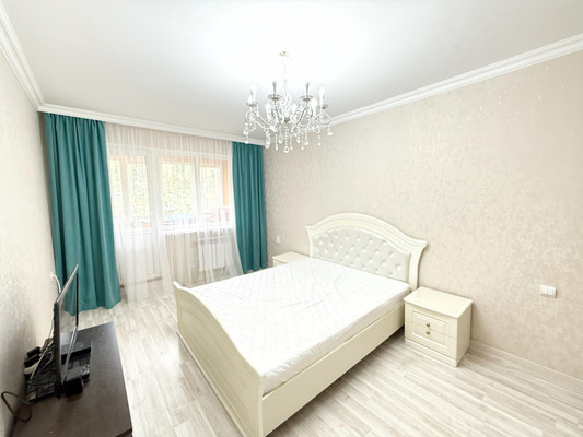 Продам двухкомнатную (2-комн.) квартиру, Кулиева пр-кт, 26, Нальчик г