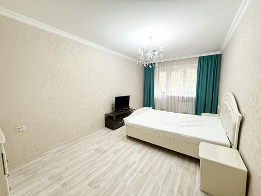 Продам двухкомнатную (2-комн.) квартиру, Кулиева пр-кт, 26, Нальчик г