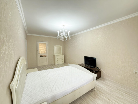 Продам двухкомнатную (2-комн.) квартиру, Кулиева пр-кт, 26, Нальчик г