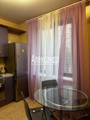 Продам однокомнатную (1-комн.) квартиру, Варшавская ул, 59, Санкт-Петербург г