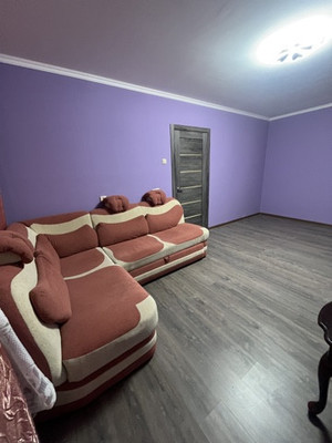 Сдам двухкомнатную (2-комн.) квартиру, Московская ул, 6, Колпино г