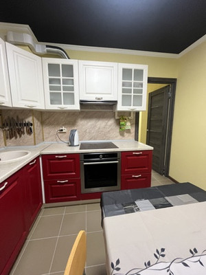 Сдам двухкомнатную (2-комн.) квартиру, Московская ул, 6, Колпино г