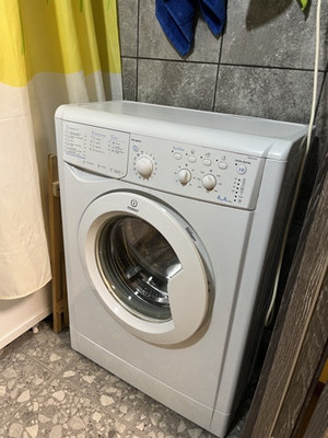 Сдам двухкомнатную (2-комн.) квартиру, Московская ул, 6, Колпино г