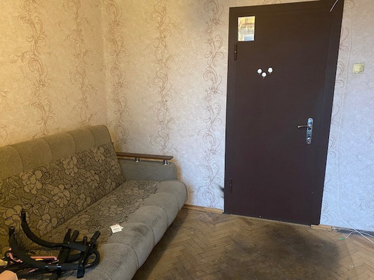 Продам комнату в 3-комн. квартире, Белы Куна ул, 8, Санкт-Петербург г