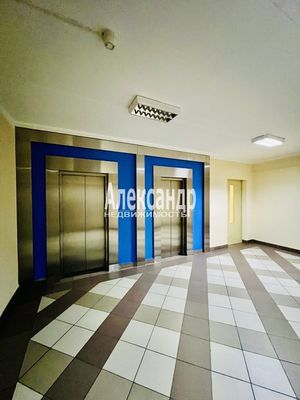Продам двухкомнатную (2-комн.) квартиру, Бадаева ул, 6к1, Санкт-Петербург г