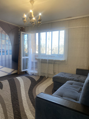 Продам двухкомнатную (2-комн.) квартиру, Гвардейская ул, 19, Нижний Тагил г