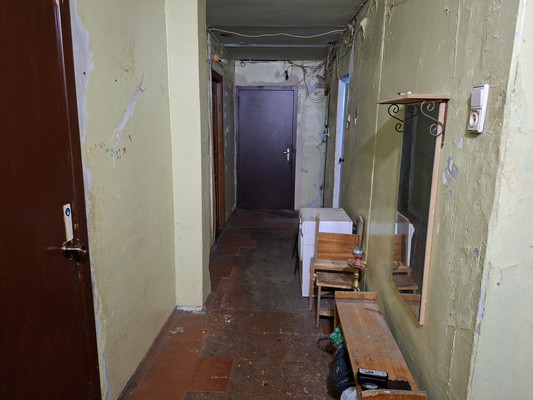Продам комнату в 8-комн. квартире, Демьяна Бедного ул, 24к1, Санкт-Петербург г