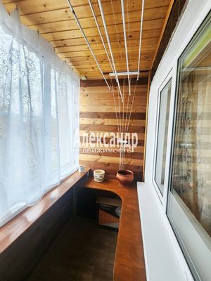 Продам двухкомнатную (2-комн.) квартиру, Чапаева ул, 23, Приозерск г