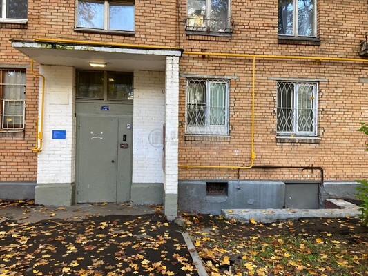 Продам двухкомнатную (2-комн.) квартиру, 6-я Парковая ул, 27, Москва г