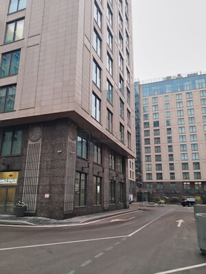 Продам двухкомнатную (2-комн.) квартиру, Большая Садовая ул, 5к1, Москва г