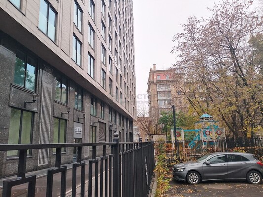 Продам двухкомнатную (2-комн.) квартиру, Большая Садовая ул, 5к1, Москва г