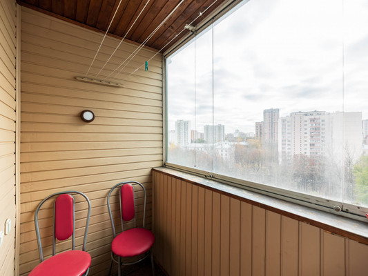 Продам трехкомнатную (3-комн.) квартиру, Сивашская ул, 7к2, Москва г