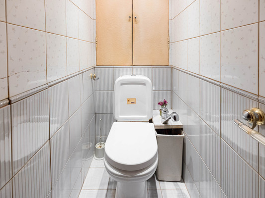Продам трехкомнатную (3-комн.) квартиру, Сивашская ул, 7к2, Москва г