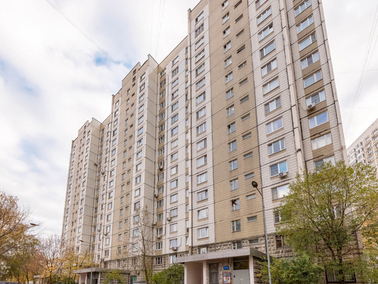 Продам трехкомнатную (3-комн.) квартиру, Сивашская ул, 7к2, Москва г