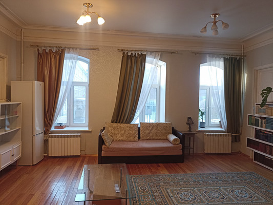 Продам многокомнатную квартиру, Съезжинская ул, 32, Санкт-Петербург г
