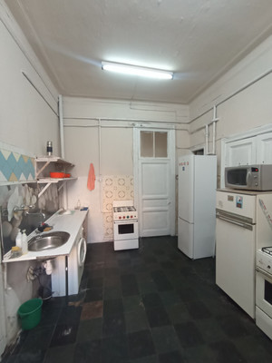 Продам многокомнатную квартиру, Съезжинская ул, 32, Санкт-Петербург г