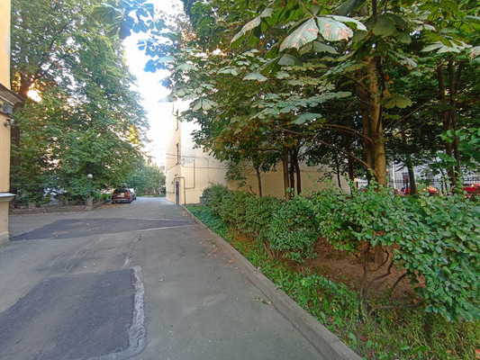Продам многокомнатную квартиру, Съезжинская ул, 32, Санкт-Петербург г