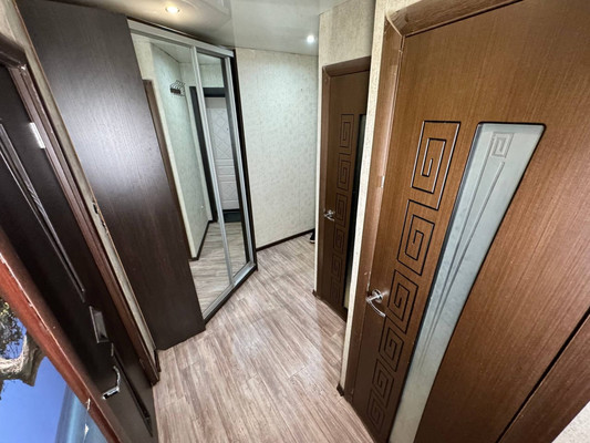 Продам двухкомнатную (2-комн.) квартиру, Победы пр-кт, 22к7, Комсомольск-на-Амуре г