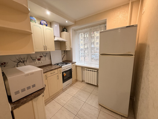 Продам однокомнатную (1-комн.) квартиру, Комсомольская ул, 27, Икша рп