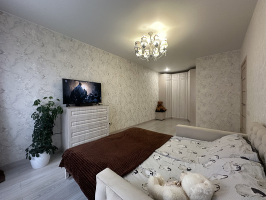 Продам однокомнатную (1-комн.) квартиру, Дмитровская ул, 6А, Базарово д