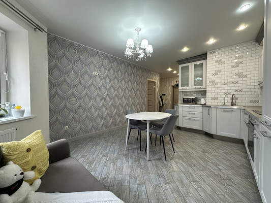 Продам однокомнатную (1-комн.) квартиру, Дмитровская ул, 6А, Базарово д