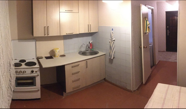 Продам однокомнатную (1-комн.) квартиру, Героев Рыбачьего ул, 27, Мурманск г