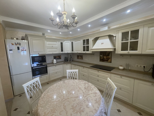 Продам трехкомнатную (3-комн.) квартиру, Больничный (Климовск мкр.) проезд, 2к2, Подольск г