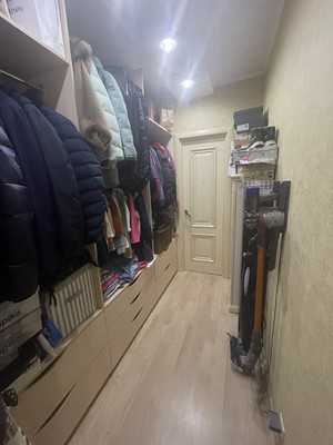 Продам трехкомнатную (3-комн.) квартиру, Больничный (Климовск мкр.) проезд, 2к2, Подольск г