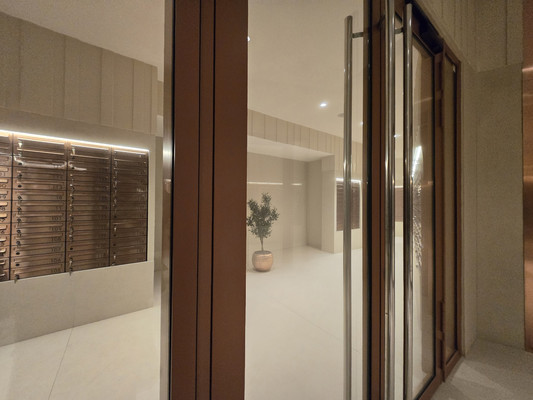 Продам трехкомнатную (3-комн.) квартиру, Академика Волгина ул, 2, Москва г