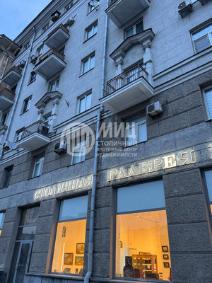 Продам трехкомнатную (3-комн.) квартиру, Ленинградский пр-кт, 24, Москва г