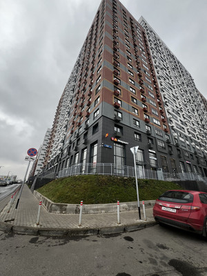 Продам трехкомнатную (3-комн.) квартиру, Южная Битца р-н, 4, Бутово рп