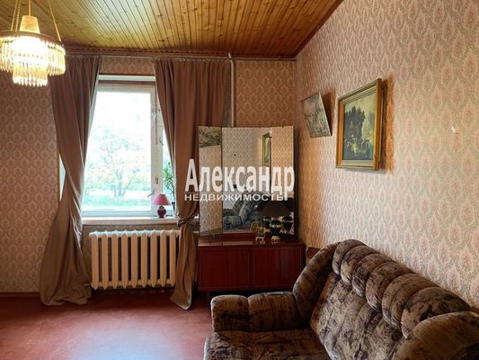 Продам трехкомнатную (3-комн.) квартиру, Гагарина ул, 39, Выборг г