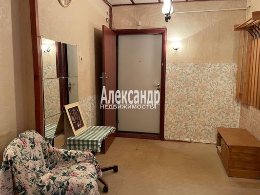 Продам трехкомнатную (3-комн.) квартиру, Гагарина ул, 39, Выборг г