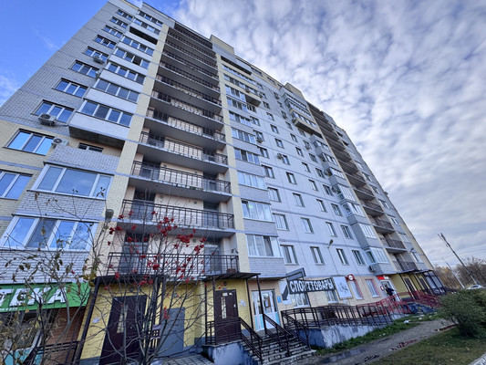 Продам однокомнатную (1-комн.) квартиру, Московский пер, 52к2, Брянск г