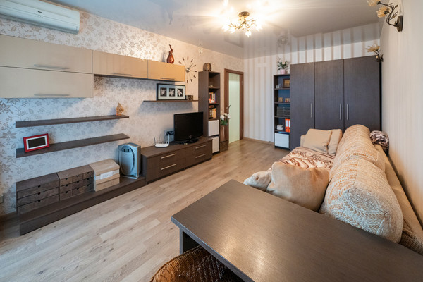 Продам однокомнатную (1-комн.) квартиру, Купчинская ул, 34к1, Санкт-Петербург г