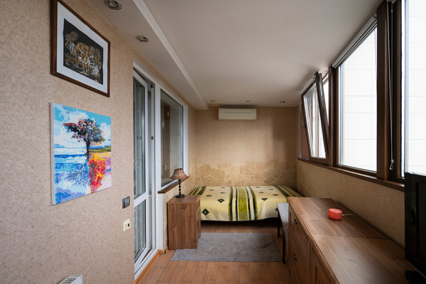 Продам однокомнатную (1-комн.) квартиру, Купчинская ул, 34к1, Санкт-Петербург г