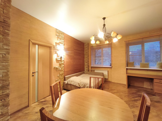 Продам двухкомнатную (2-комн.) квартиру, Седова ул, 76, Санкт-Петербург г