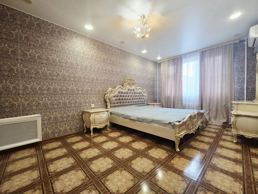 Продам многокомнатную квартиру, Мельникова пр-кт, 21/1, Химки г