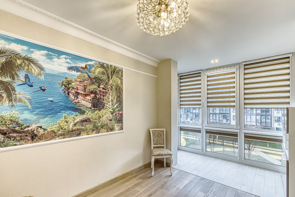 Продам трехкомнатную (3-комн.) квартиру, Никольская ул, 4к2, Ромашково с