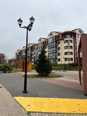 Продам трехкомнатную (3-комн.) квартиру, Никольская ул, 4к2, Ромашково с