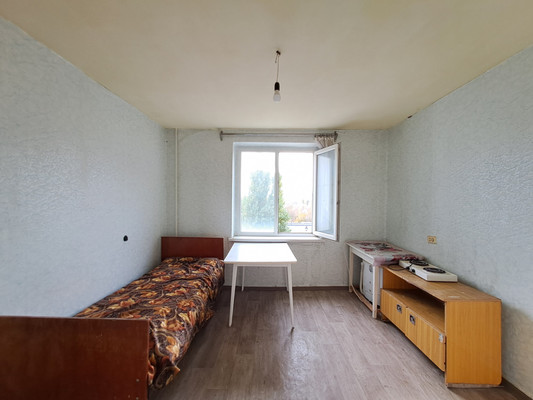 Продам однокомнатную (1-комн.) квартиру, Молодежная ул, 5а, Волгодонск г