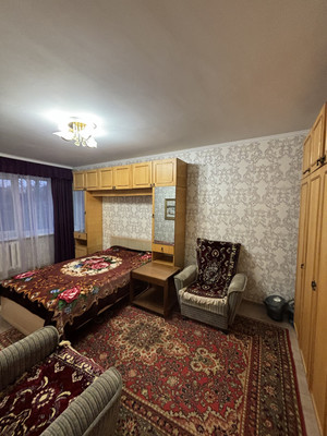 Сдам трехкомнатную (3-комн.) квартиру, Коммунистическая ул, 83, Сыктывкар г
